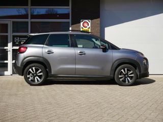 Voertuigafbeelding 8