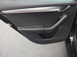 Voertuigafbeelding 35