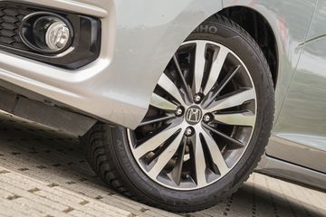 Voertuigafbeelding 11