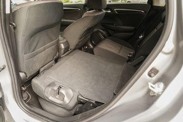 Voertuigafbeelding 35