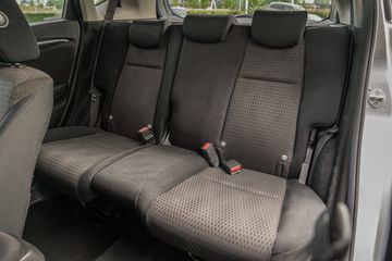 Voertuigafbeelding 8