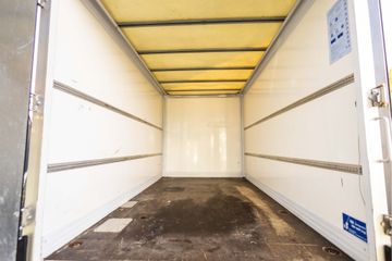 Voertuigafbeelding 9