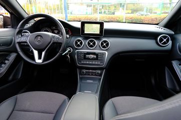 Voertuigafbeelding 14