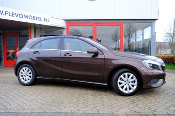 Voertuigafbeelding 3