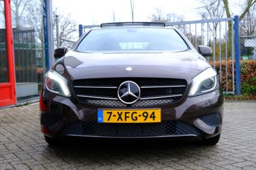 Voertuigafbeelding 6