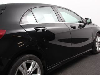 Voertuigafbeelding 21