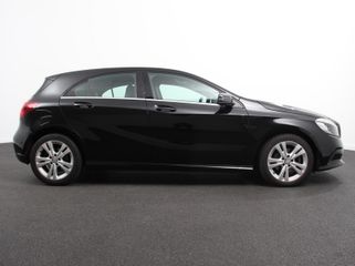 Voertuigafbeelding 8