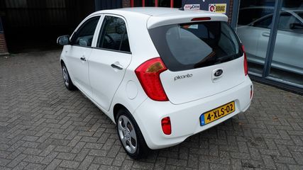 Voertuigafbeelding 2