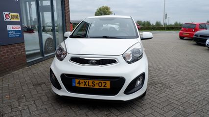 Voertuigafbeelding 5