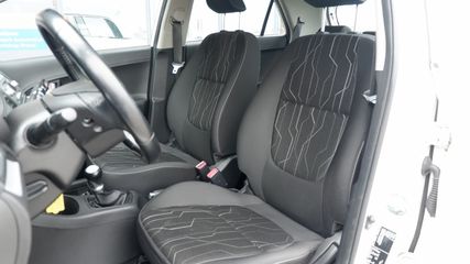 Voertuigafbeelding 6