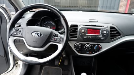 Voertuigafbeelding 8