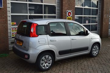 Voertuigafbeelding 12