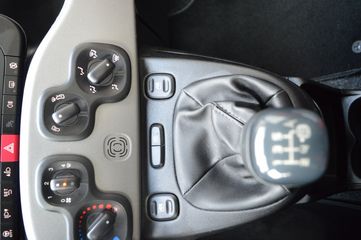 Voertuigafbeelding 8