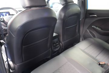 Voertuigafbeelding 5