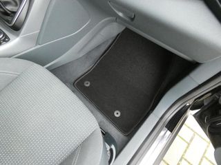 Voertuigafbeelding 37