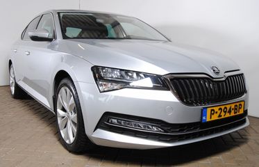 Voertuigafbeelding 12