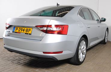 Voertuigafbeelding 5