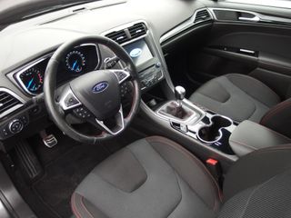 Voertuigafbeelding 6