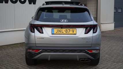 Voertuigafbeelding 6