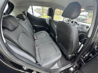 Voertuigafbeelding 9