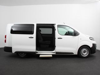 Voertuigafbeelding 8