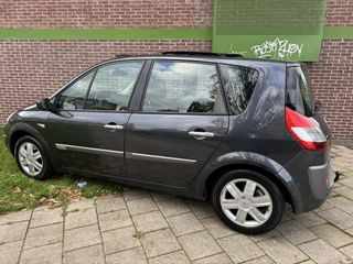 Voertuigafbeelding 10