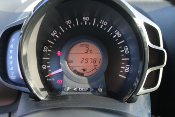 Voertuigafbeelding 22