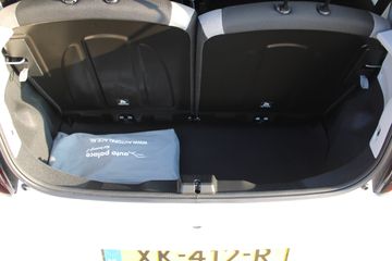 Voertuigafbeelding 4