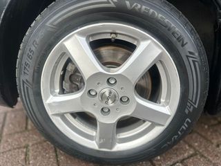 Voertuigafbeelding 16