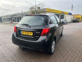 Voertuigafbeelding 3