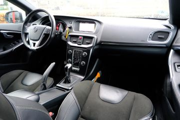 Voertuigafbeelding 4