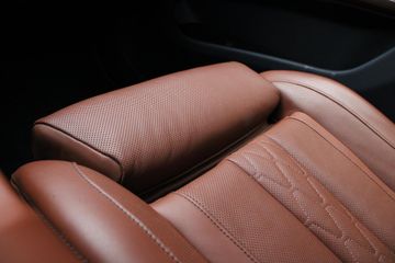 Voertuigafbeelding 36