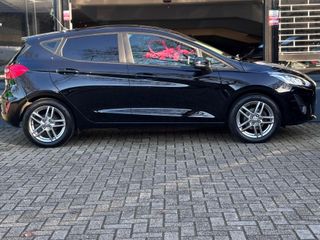 Voertuigafbeelding 6