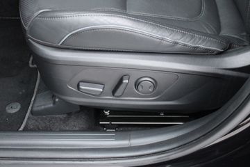 Voertuigafbeelding 11