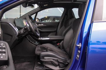 Voertuigafbeelding 13