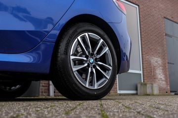 Voertuigafbeelding 43