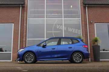 Voertuigafbeelding 5