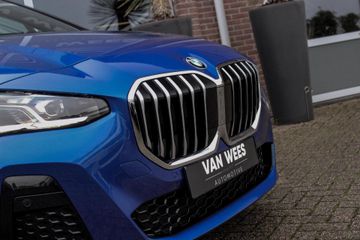 Voertuigafbeelding 51