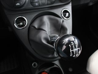 Voertuigafbeelding 17