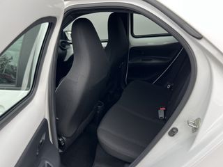 Voertuigafbeelding 4