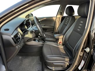 Voertuigafbeelding 8