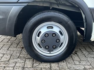 Voertuigafbeelding 24