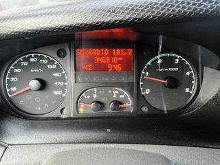 Voertuigafbeelding 37