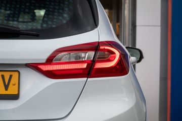 Voertuigafbeelding 4