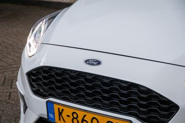 Voertuigafbeelding 9