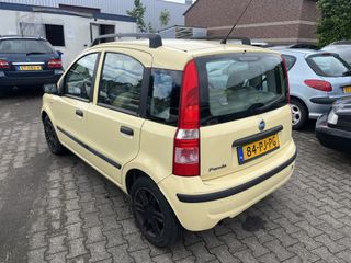 Voertuigafbeelding 2