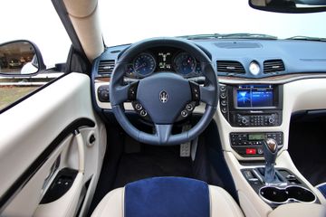 Voertuigafbeelding 15