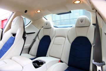 Voertuigafbeelding 16