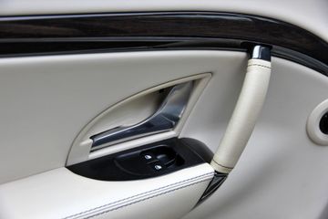 Voertuigafbeelding 34