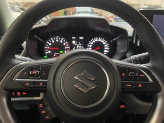 Voertuigafbeelding 17